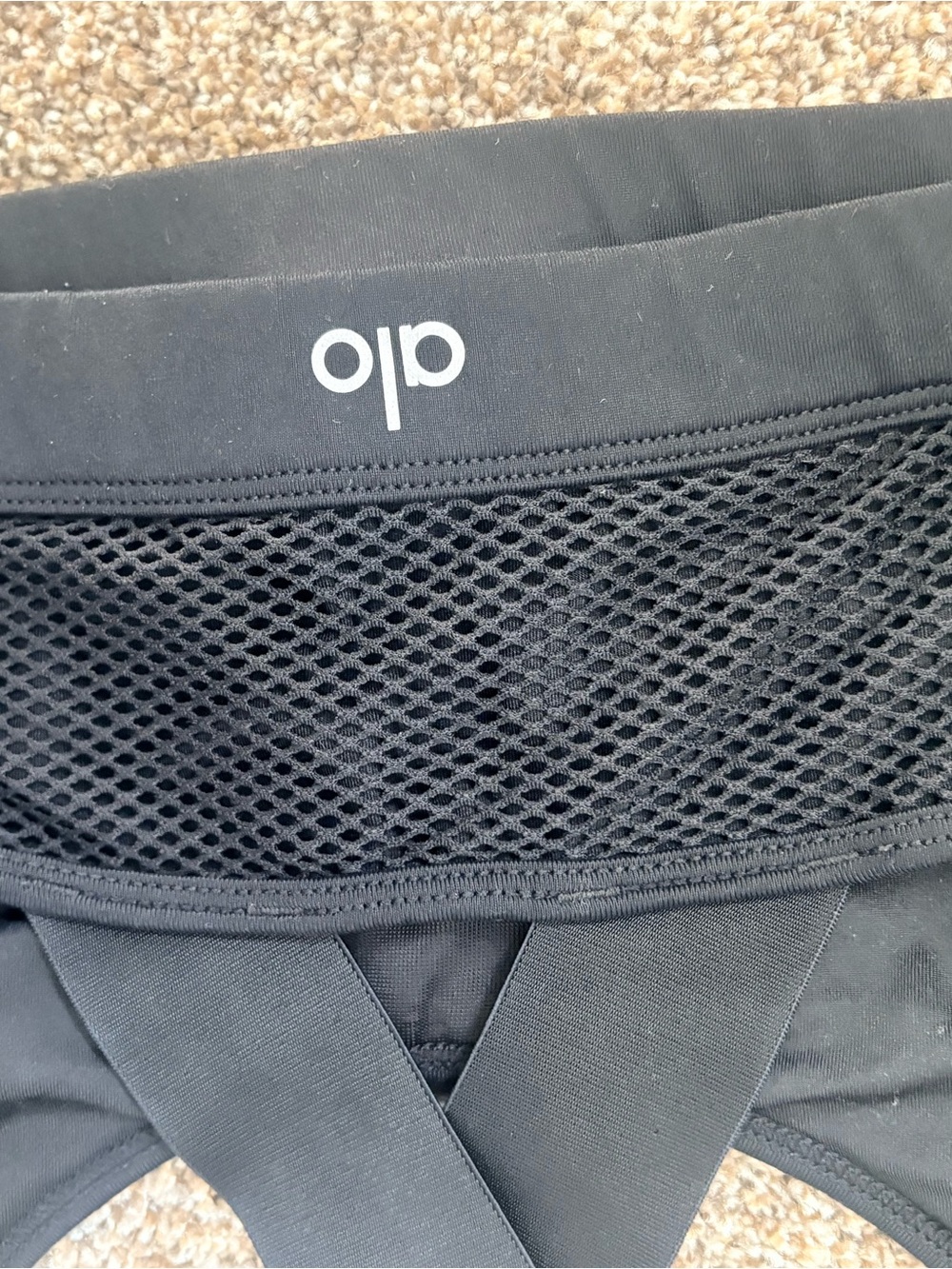 ALO Yoga Black Cross-Back Sports Bra - Picture 6 of 7